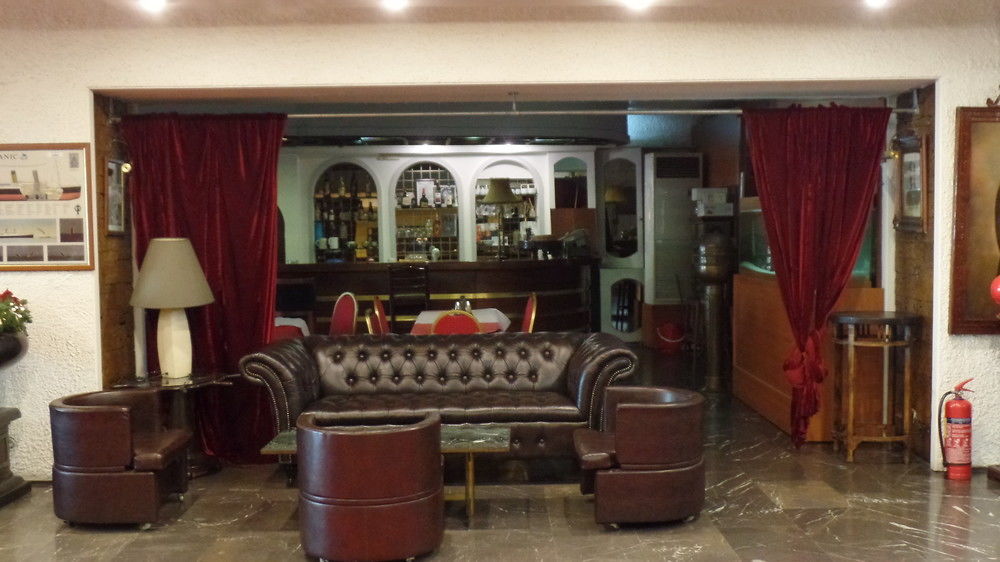 Cavo D' Oro Hotel Pireu Exterior foto